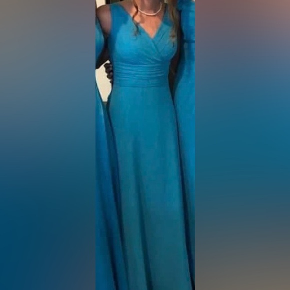 David's Bridal Teal Sleeveless Gown